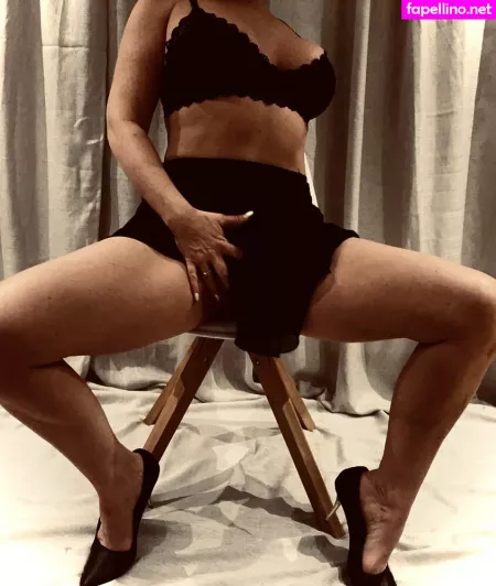 Housewifeofnorway OnlyFans Thumbnail #5ksuOxfOlr
