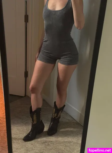 Howdyhicass OnlyFans Thumbnail #H2gBuXy7CP