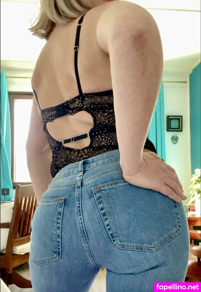 hoyabella, hoyabella_xo Nude Leaked OnlyFans Photo #2JgeEEOdgf