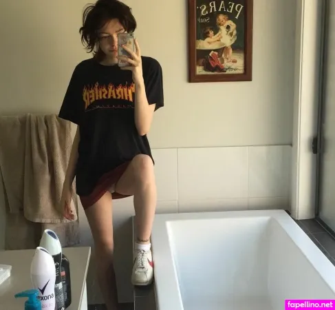 Htmlrat OnlyFans Thumbnail #84lVK7SQea