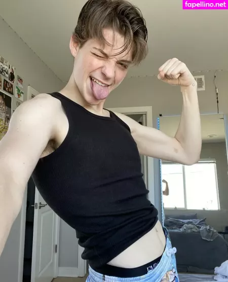 Httptwunk OnlyFans Thumbnail #KJUImWXlBf