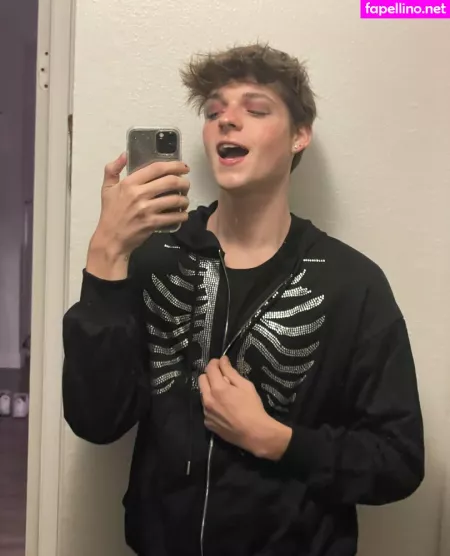 Httptwunk OnlyFans Thumbnail #N11wBzeEUZ