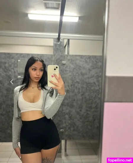 Hudx OnlyFans Thumbnail #8knpPoIT1Z