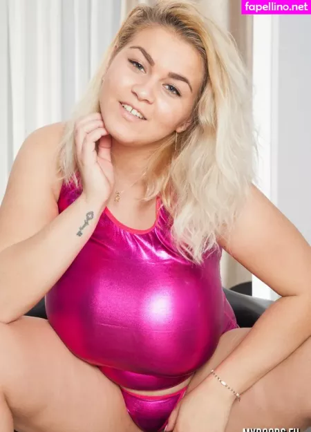Huge Boobs Erin OnlyFans Thumbnail #gjtoYDLTeD