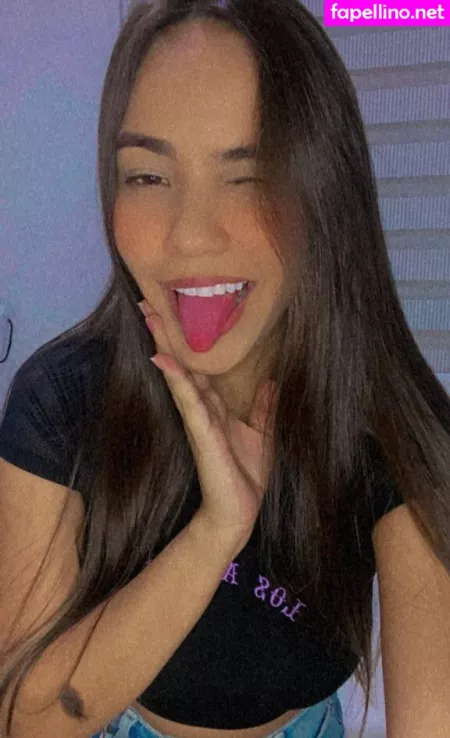 Huge Tits Nataly OnlyFans Thumbnail #KDIaxgV2vb