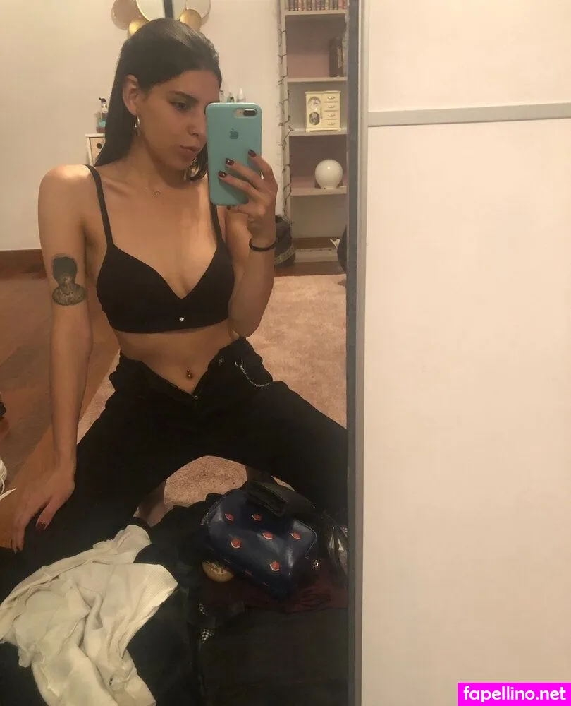 alanhasweet, hugsandflowers, valentinasdfghjklz Nude Leaked OnlyFans Photo #86xxukiwMc