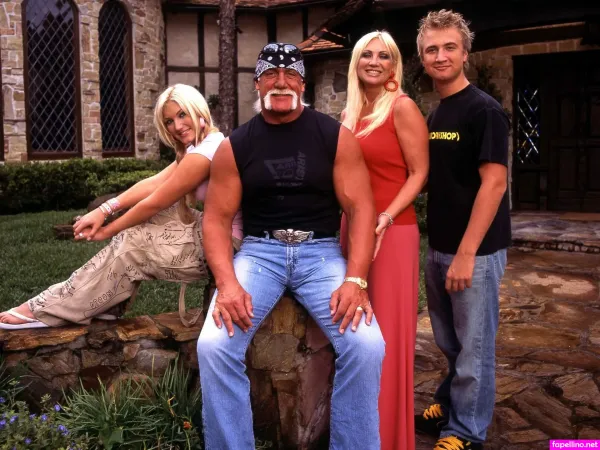 Hulk Hogan OnlyFans Thumbnail #NeiO7DOfqA