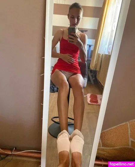 Hullocsillag OnlyFans Thumbnail #JxaWsmbsLh