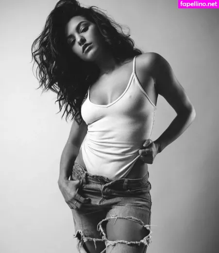 Humberly Gonzalez OnlyFans Thumbnail #Ro66D1T0xX