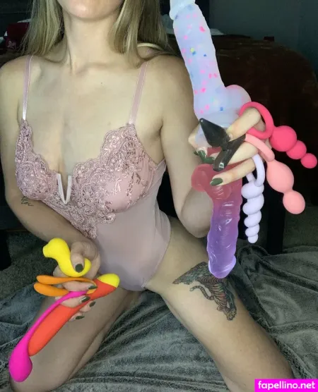 Huney Buns OnlyFans Thumbnail #AeFqtS09ll