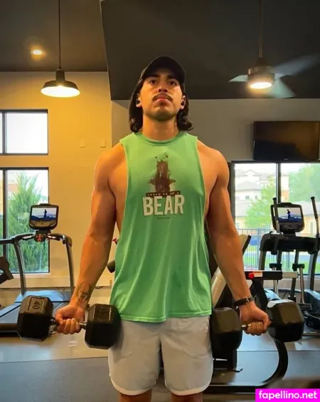 Hungnextdoorbull OnlyFans Thumbnail #65t1zSaSTc