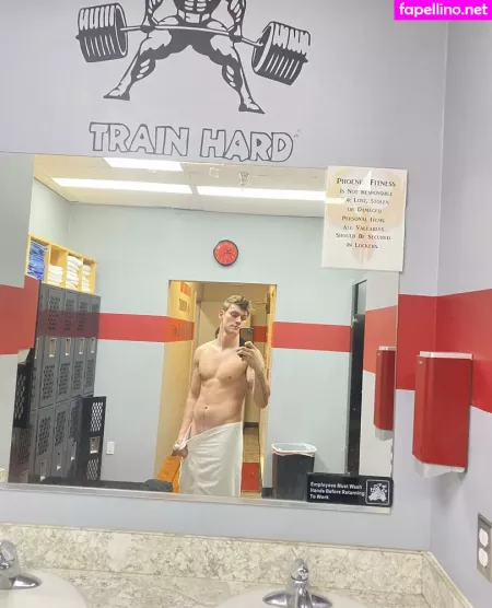 Hungodeyfree OnlyFans Thumbnail #8m1gJr2xib