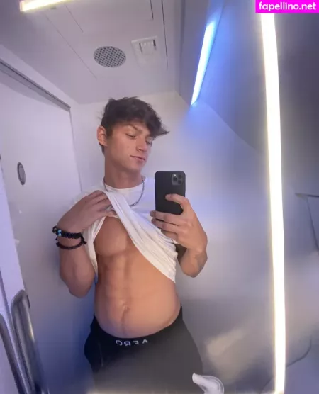 Hungodeyfree OnlyFans Thumbnail #SHciIFVCrg