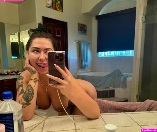 Hungry4moore 1 OnlyFans Thumbnail #kvpcpVKD9W