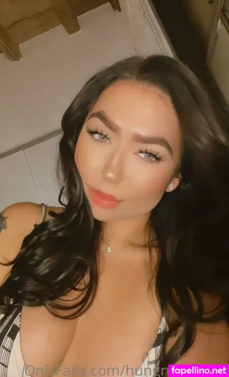 Hungry4moore 1 OnlyFans Thumbnail #x8N3GERlZ7