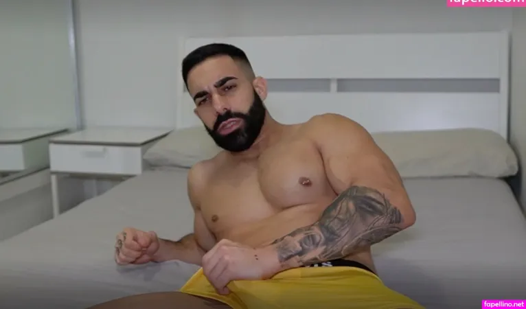 Hunkstripper OnlyFans Thumbnail #xxEpKVQ93t