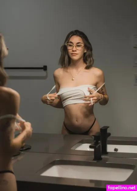 Hunnibeebee OnlyFans Thumbnail #O8DRlWtypE