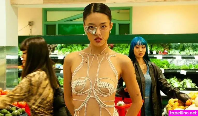 Hunnyb3ee OnlyFans Thumbnail #OeVbyxZlik