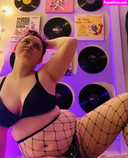 Hunnybeesarecool OnlyFans Thumbnail #TIejy00a98