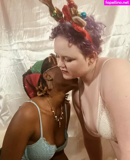 Hunnybeesarecool OnlyFans Thumbnail #TugQSALqd8