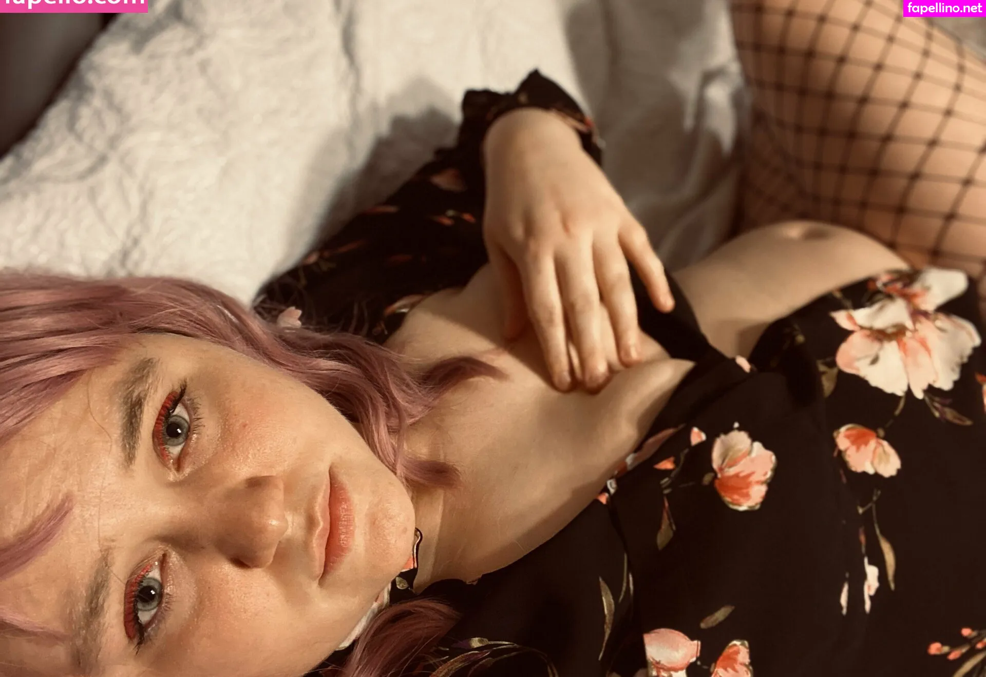 amyymarie118, hunnybeesarecool Nude Leaked OnlyFans Photo #b0e8c80fVA