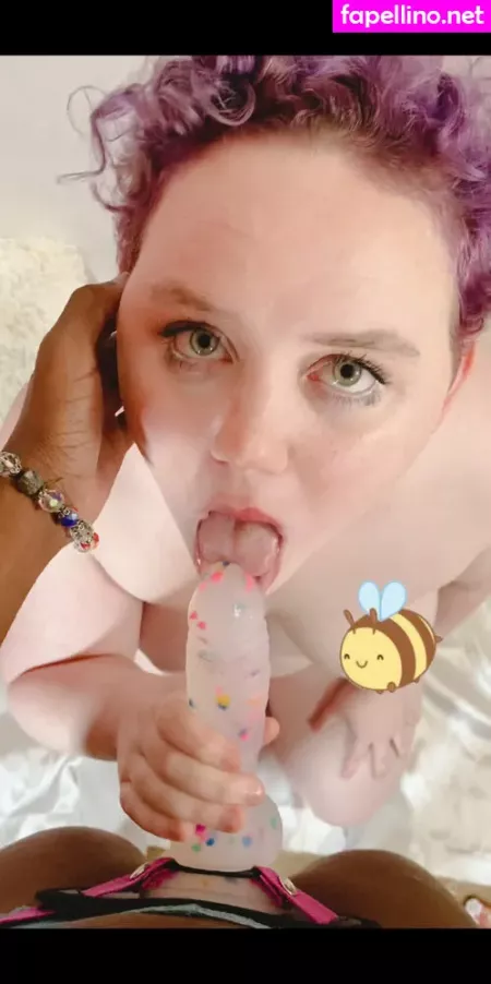 Hunnybeesarecool OnlyFans Thumbnail #pk1LxQrMdx