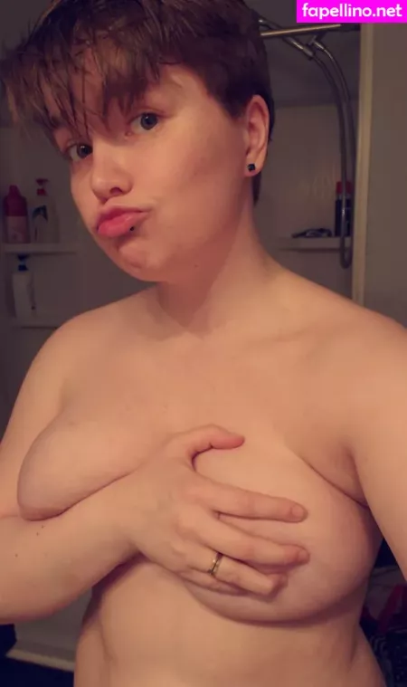 Hunnyrabb1t OnlyFans Thumbnail #eIZ0Dd3cP3