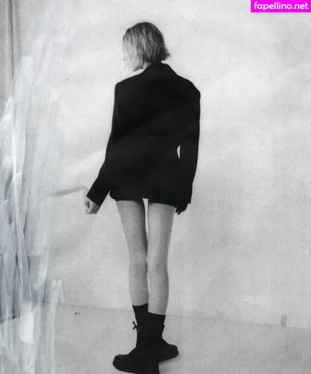 Hunter Schafer OnlyFans Thumbnail #FHgDhAd6eq