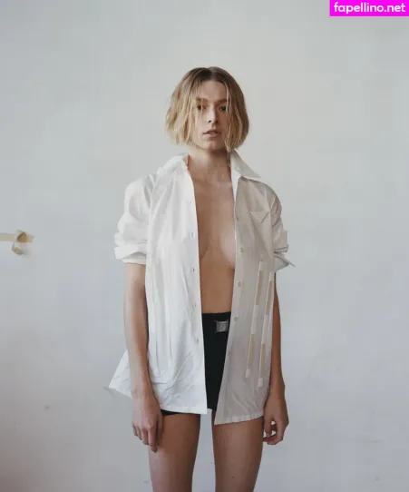 Hunter Schafer OnlyFans Thumbnail #PkwQqq6ilB