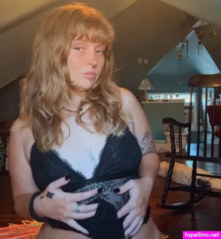 Huskdoll OnlyFans Thumbnail #XfFV8U5rSj