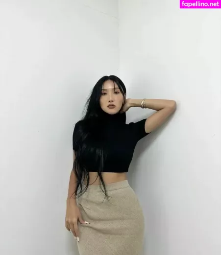 Hwasa OnlyFans Thumbnail #6PHrmJiT78