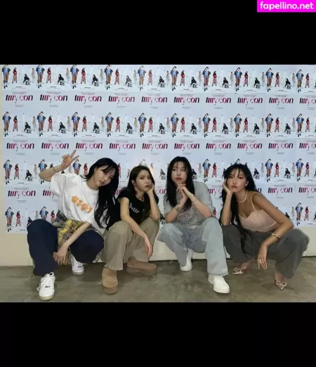 Hwasa OnlyFans Thumbnail #aJfFJOCoqe