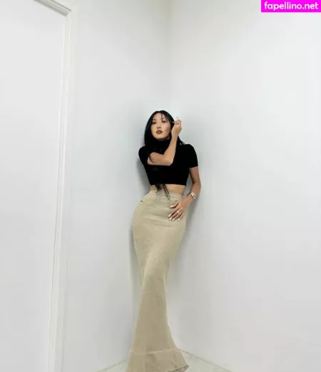 Hwasa OnlyFans Thumbnail #hyfMPg8Cc3