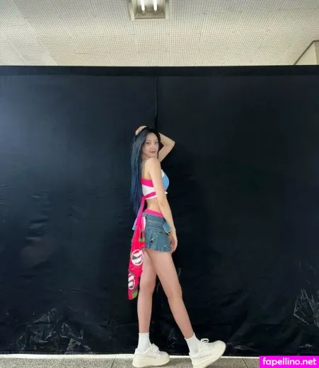 Hwiseo OnlyFans Thumbnail #2Zh0shoRP8