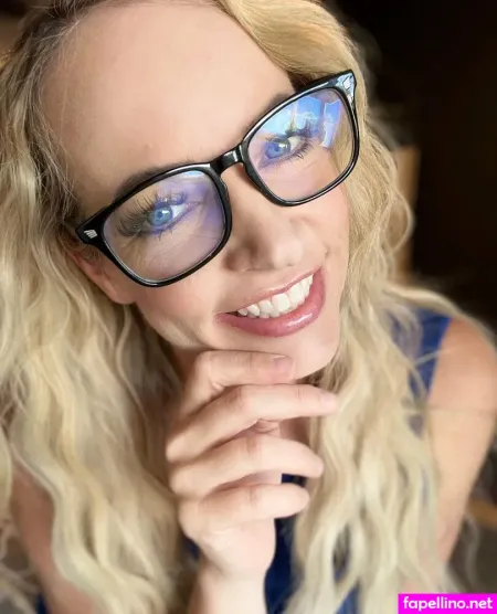 Hxllytv OnlyFans Thumbnail #CZhVeM30Kh