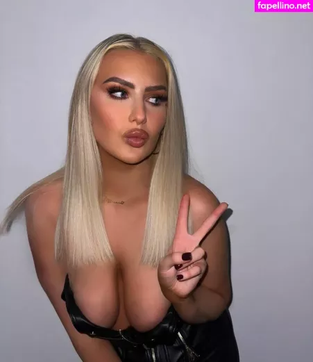 Hxnnahnicholls OnlyFans Thumbnail #UhoAipWHP4