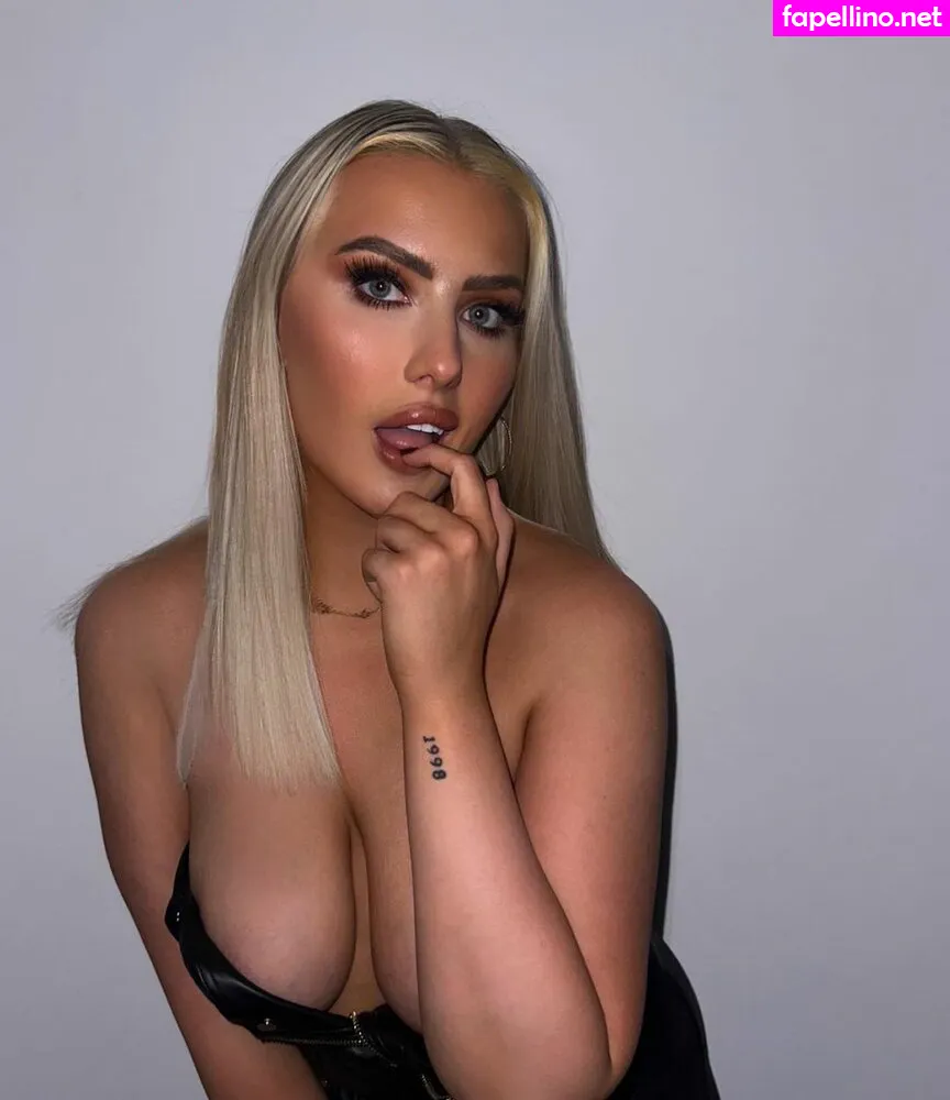 hxnnahnicholls, misshannahnicoleee, unitedhan Nude Leaked OnlyFans Photo #gI7eXb7jEW