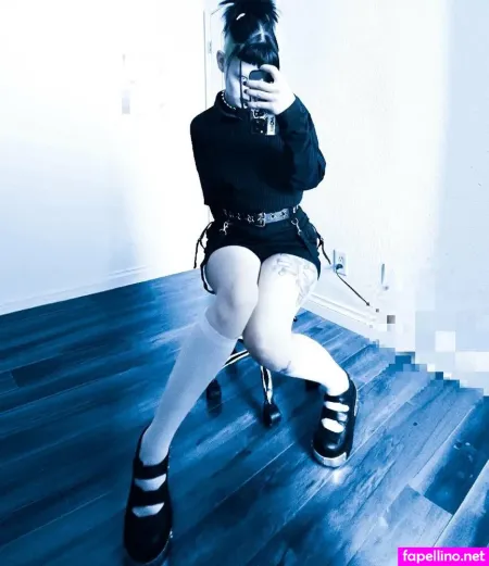 Hxrsefly 8 OnlyFans Thumbnail #C8VaY6Aup1