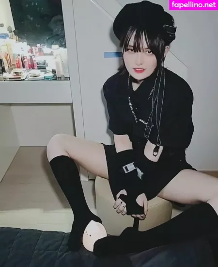 Hyeon06179 OnlyFans Thumbnail #bUw70DCAbR