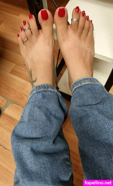 Hylian Feet OnlyFans Thumbnail #JIWTZo9lt9