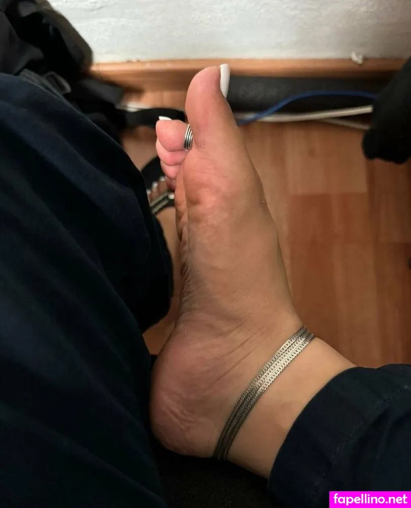 hylian.feet, jyllian.feet Nude Leaked OnlyFans Photo #LEURNAXHn5
