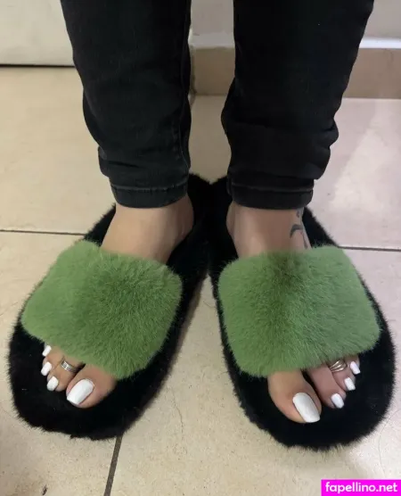 Hylian Feet OnlyFans Thumbnail #ZXIr0hqOWU