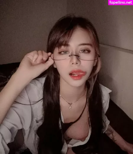 Hyuniris OnlyFans Thumbnail #1V8DGZPIOb