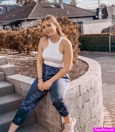 I Am Merlee OnlyFans Thumbnail #BurS7RIYM2