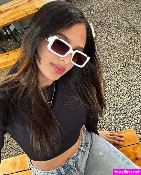 I Am Rosie OnlyFans Thumbnail #4xqoSRx3ua