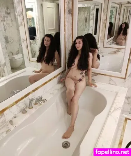 I Genie OnlyFans Thumbnail #mkf25m6q4h