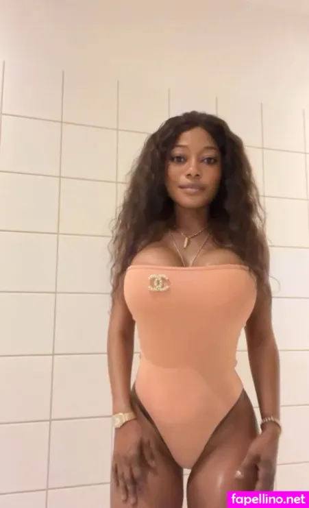 I Heart Whitney OnlyFans Thumbnail #NvkHmJE1hM
