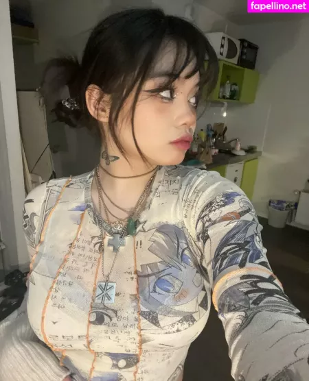 Iadivinecomedie OnlyFans Thumbnail #5bl32LIxbi