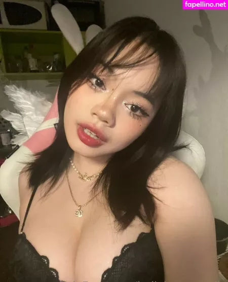 Iadivinecomedie OnlyFans Thumbnail #70Cymu1IFh