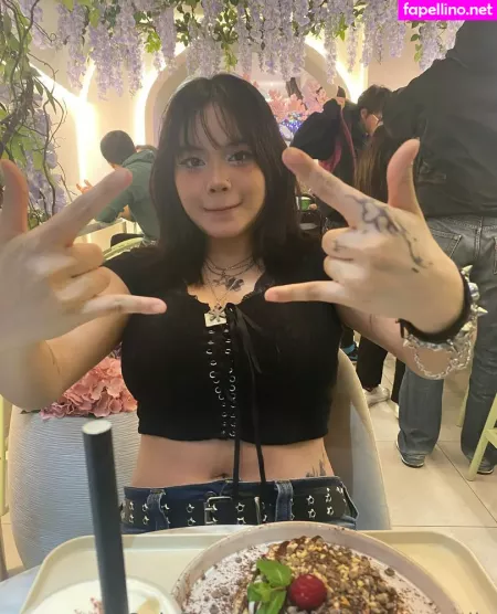 Iadivinecomedie OnlyFans Thumbnail #v1jpjxO8to
